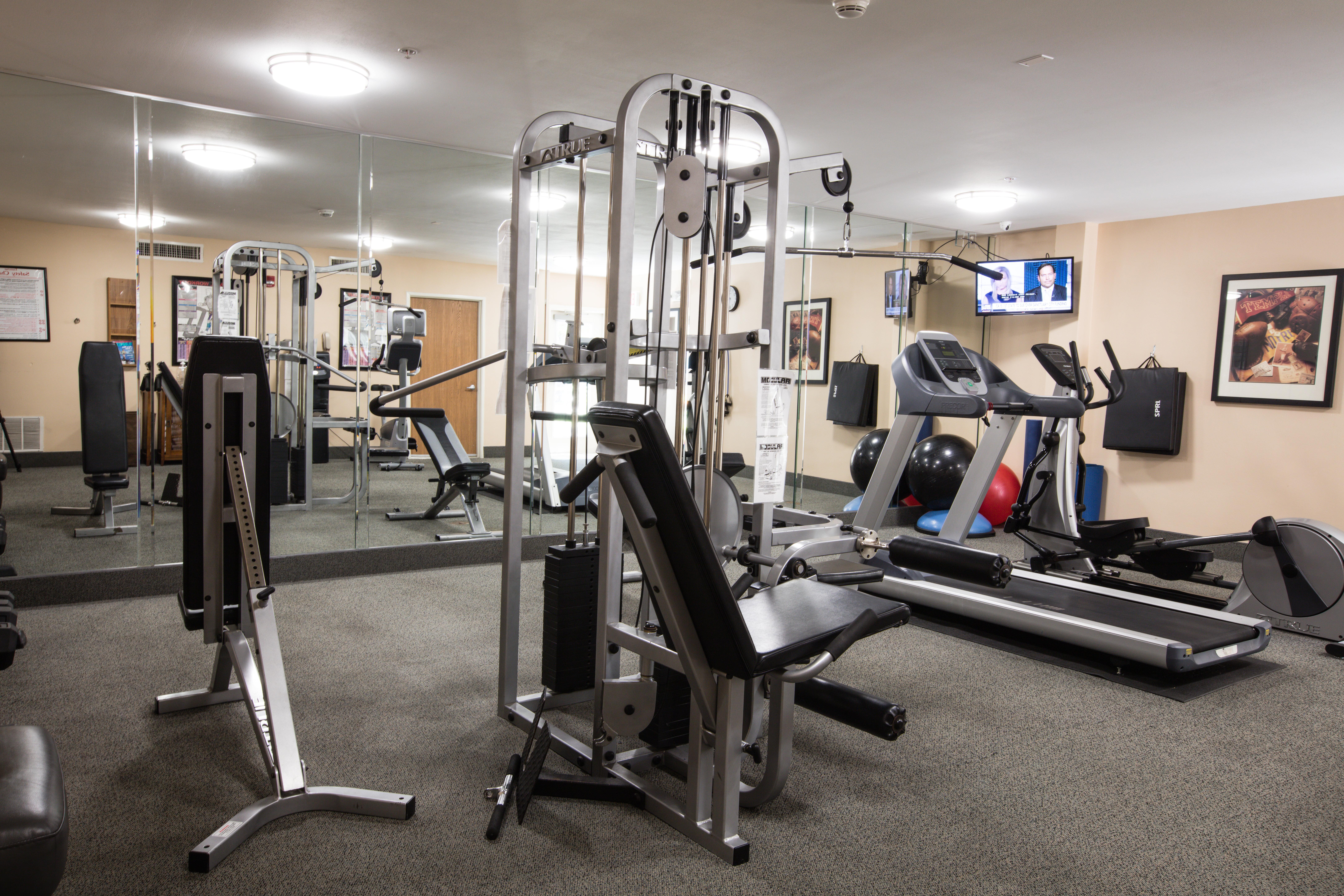 Staybridge Suites Austin Airport By Ihg Buitenkant foto